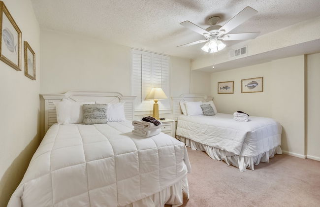 Dolphin Point 303c 2 Bedroom Condo by RedAwning - Foto 2