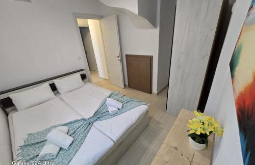 Angelo Apartments - Photo 24