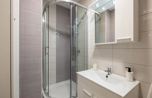 Cosy Apartment Terrano -free private parking - Foto 25