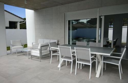 CHALET ARRILUCE Plaza de parking gratis en la playa - Foto 7