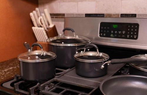 Modern 3BR Near EWR, Parking, 25 Min NYC - Foto 16