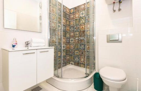 Six-Bedroom Holiday Home In Zagvozd - Foto 44
