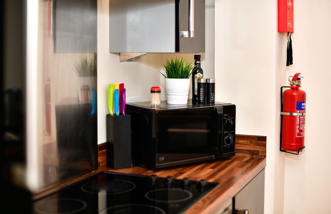 Meridian Quay Apartments - Photo 24