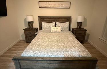 Spacious 3 bedroom 2 bath home in Downtown - Foto 73