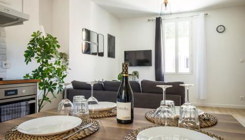 Centre - Parking - Place du Peyrou - Tram à 2 min - Foto 4