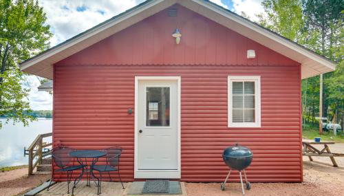 Waterfront Wisconsin Cabin Private Dock, Fire Pit - Foto 2