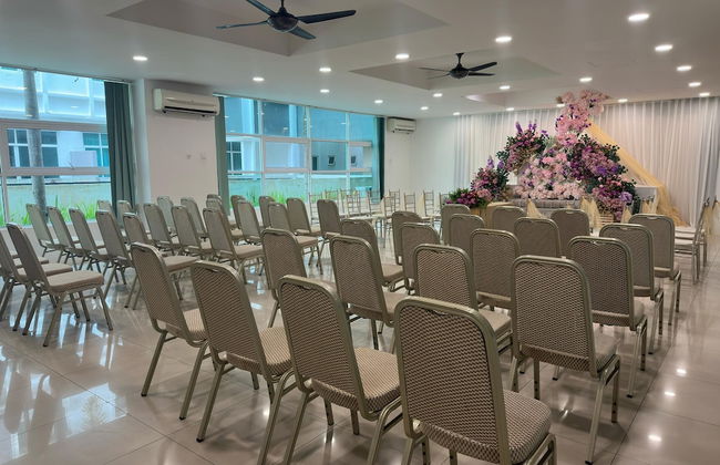 D'Embassy Serviced Residence Suites - Photo 44