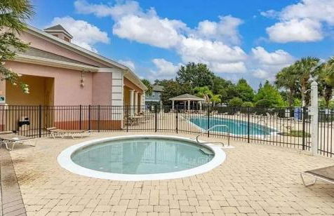 2335 Amazing 5BD Family Townhome Close to Disney - Foto 37