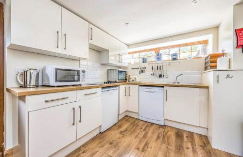 Charming Annexe Lodge with Parking - Pass The Keys - Foto 8