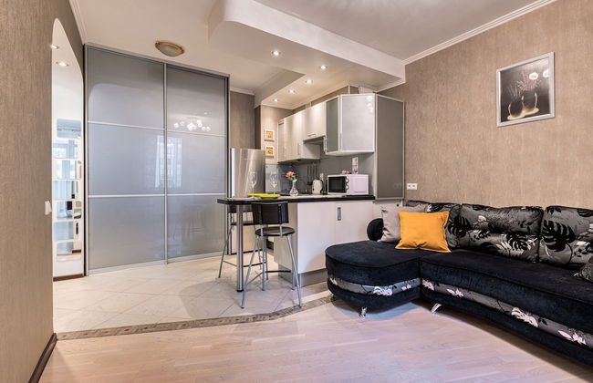 One Bedroom near Gazprom Arena, UEFA 2022 - Foto 8