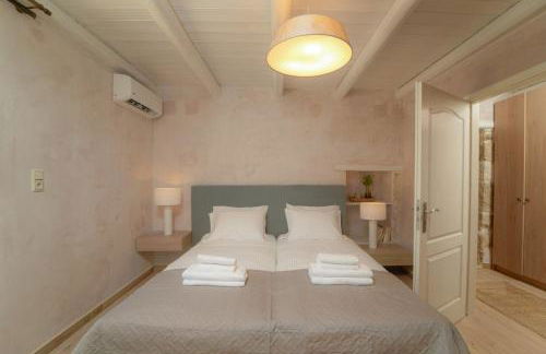 Villa Petrohelidono - Foto 3