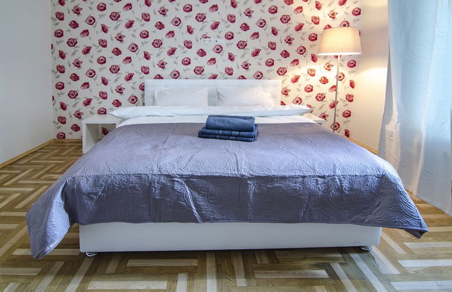 Rent Kiev Maidan Nezalezhnosti - Photo 28