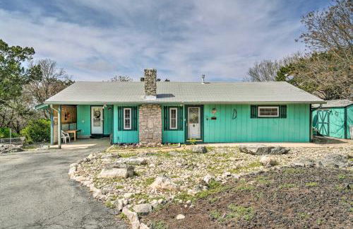 Charming Ingram Home with Yard and Furnished Patio! - Foto 3