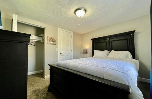 7086 Tylersville Beautiful 4 BDR Home - Near I-75 - Foto 14