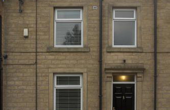 Holmfirth Home, Comfortable Stay, Near Trails and Town, Sleeps 5 - Foto 23