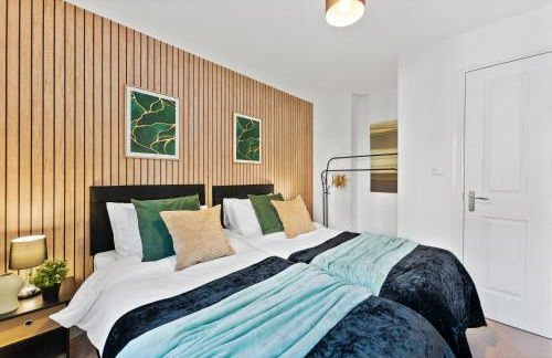 Winter Sale! Modern 2 Bed Flat in Warwick -Parking - Foto 12