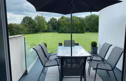 The Mews - Family space, garden, parking, balcony, view - Foto 2