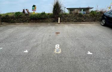 Panoramic Sea-View Family Appartment , Free Parking, Sleeps 6 , Walk to Beach, Station, & Town - Foto 44