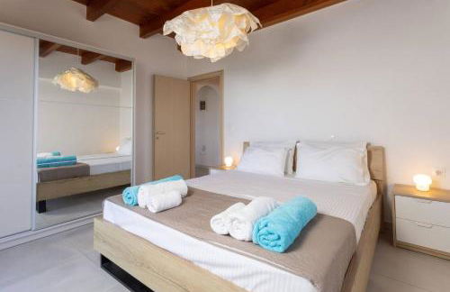 Villa Konstantinos Hilltop Vineyard Escape - Photo 28