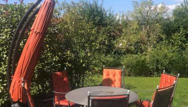 Ferienwohnung mit Terrasse und Garten in Seenähe - Foto 4, Garden, Garden view