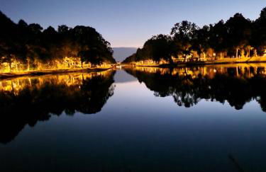 Quiet Family Apartment - 10 min to Center & Oktoberfest - Free Parking - near Nymphenburg Palace & Botanical garden - Photo 11