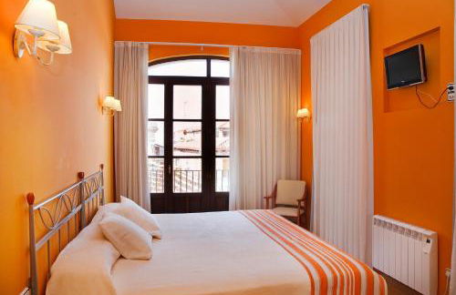 Antiguo Casino de los Arribes - Photo 45