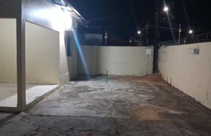 Casa com excelente localização - Foto 9