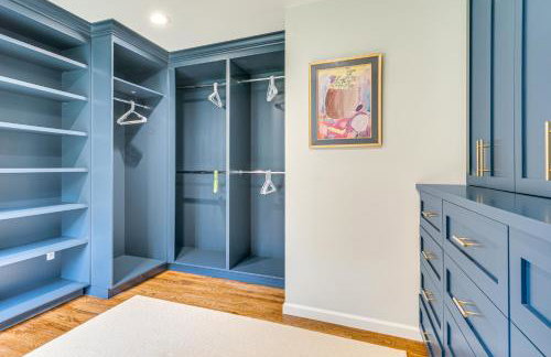 Pool, Sunroom and Gardens Luxe Sandy Hook Home! - Foto 15