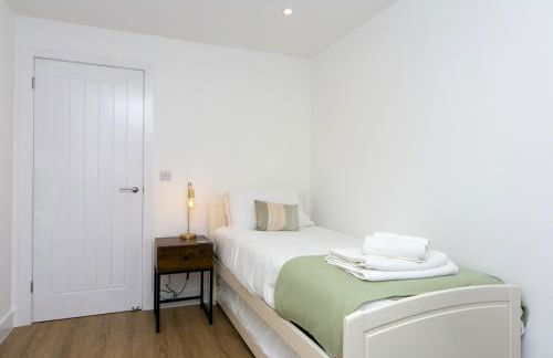 The View in Moelfre for 8 people with sea views - Pass the Keys - Photo 39