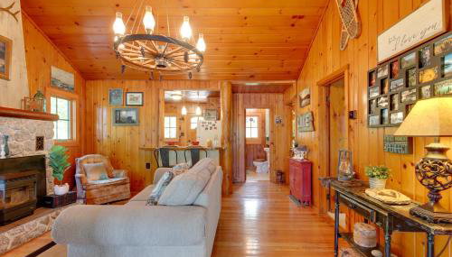 Lakefront Cabin with Private Dock and Fire Pit! - Foto 5