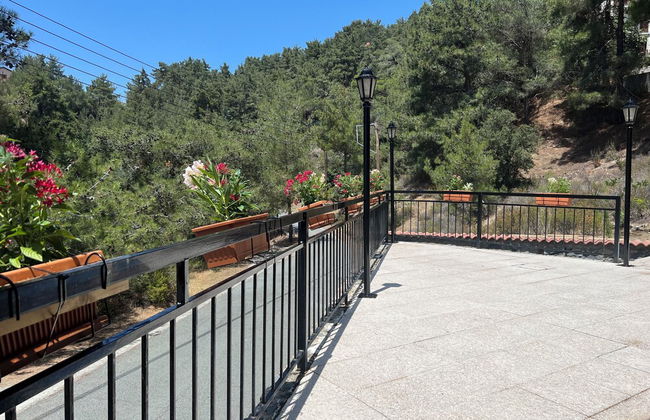 Charming Villa in Pano Platres, Cyprus - Your Home Away From Home - Foto 22