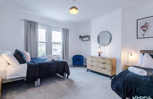 5BR House, Sleeps 10 guests - Free Parking - Business & Contractor Stays - Foto 9