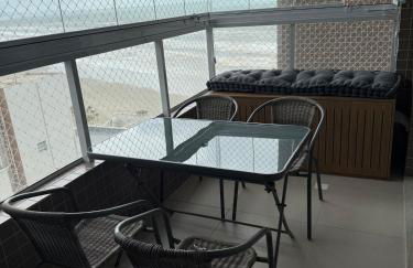 Apartamento Pé na Areia com Churrasqueira Carvão Wi Fi Grátis - Photo 1