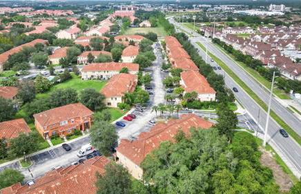 Family Friendly Townhome Near Attractions - Foto 26