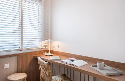 Mediterranean Retreat with 4-Bedroom, 3-Bath Apartment in Barcelona - Foto 17