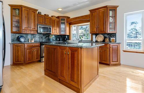 Epic ocean views at this private retreat just minutes from the beach - Foto 4