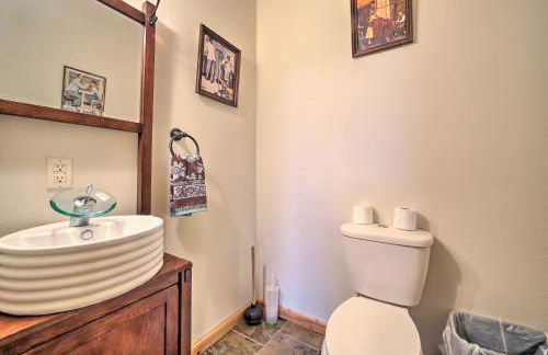 Walk to Table Rock Lake Spacious Home with Deck! - Foto 18