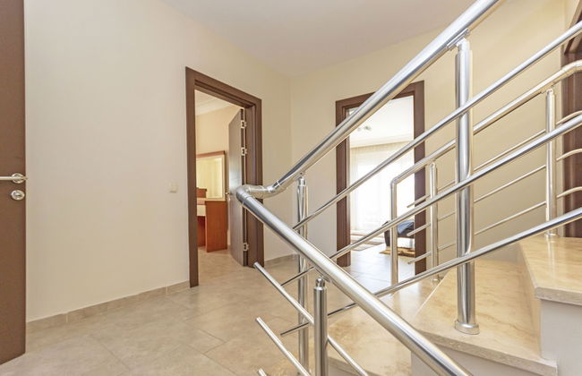 Paradise Town Villa Royal - Photo 22