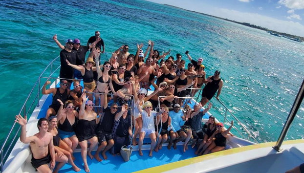 Triple Wave Experience: Catamaran - Parasailing - Banana Boat - Foto 5