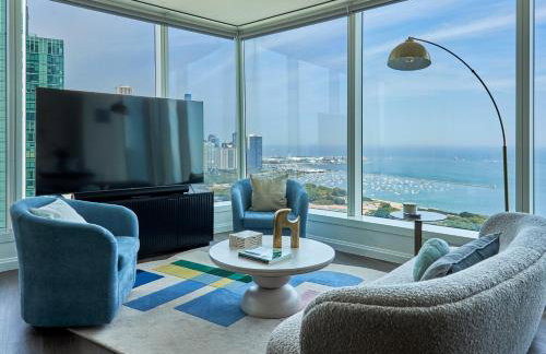 Lux Apts with Lake Views and Top Amenities - Foto 64
