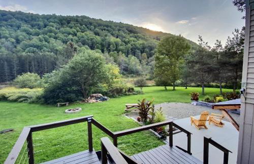 The Maples Apt - King Bed, Pet Friendly, Beautiful Views - Foto 13