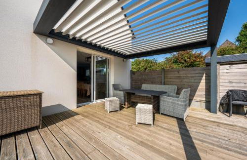 Villa avec piscine privée, sauna, jardin et parking - Foto 38