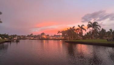 Serene Space! Waterfront Home! - Foto 3