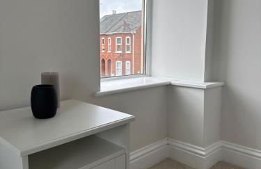 Central Aldershot Flat, Near Station & Town Centre - Foto 35