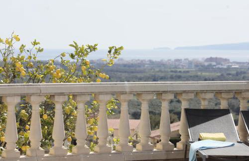 Disfruta de esta casa con fantásticas vistas, piscina y jardín privado situada en Can Isaac, Palau Saverdera, Costa Brava - ES-366-6 - Foto 12