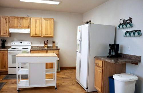 Ocean & Mountain View Home, near Downtown Juneau - Foto 8