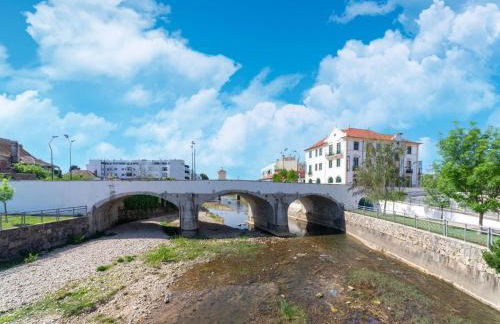 Rural Holiday Home with Pool - Foto 36