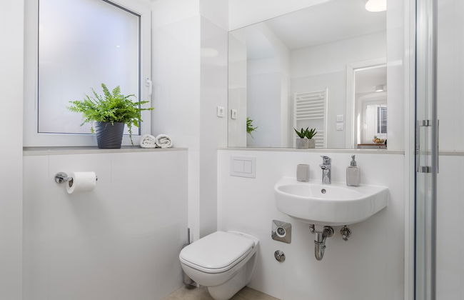 Beautiful Apartment House On The Seaside - Photo 45