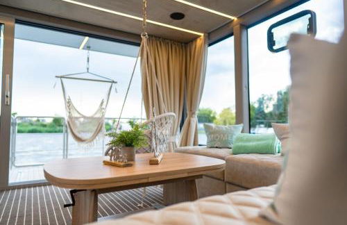 Lieblingsplatz Parey - schwimmendes Hausboot - Foto 14