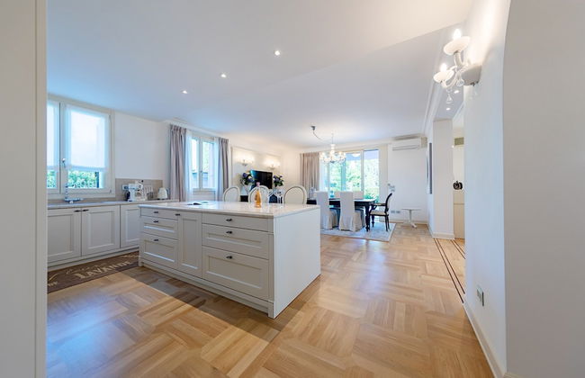 Luxury Lakefront Catullo A1 by Wonderful Italy - Photo 18